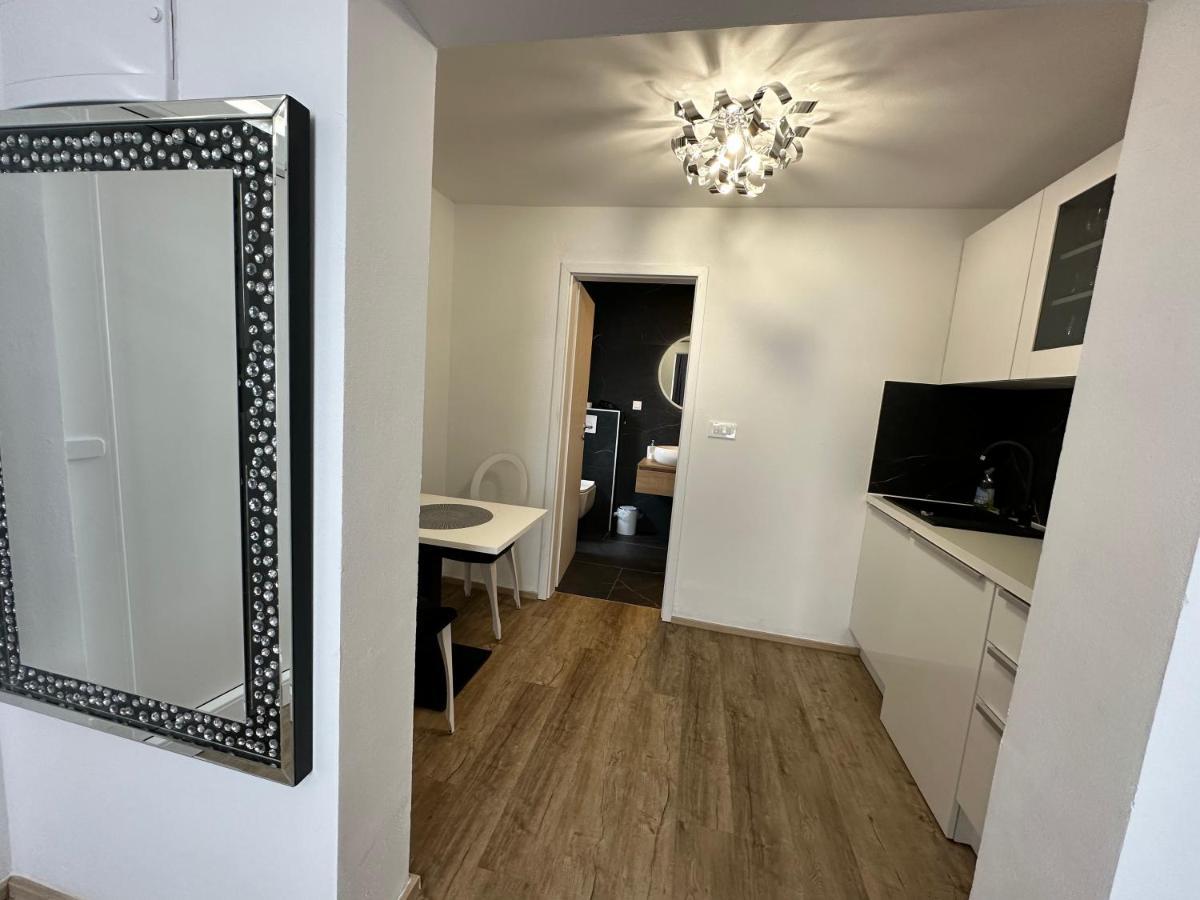 איזולה Apartmaji Meli Pu מראה חיצוני תמונה